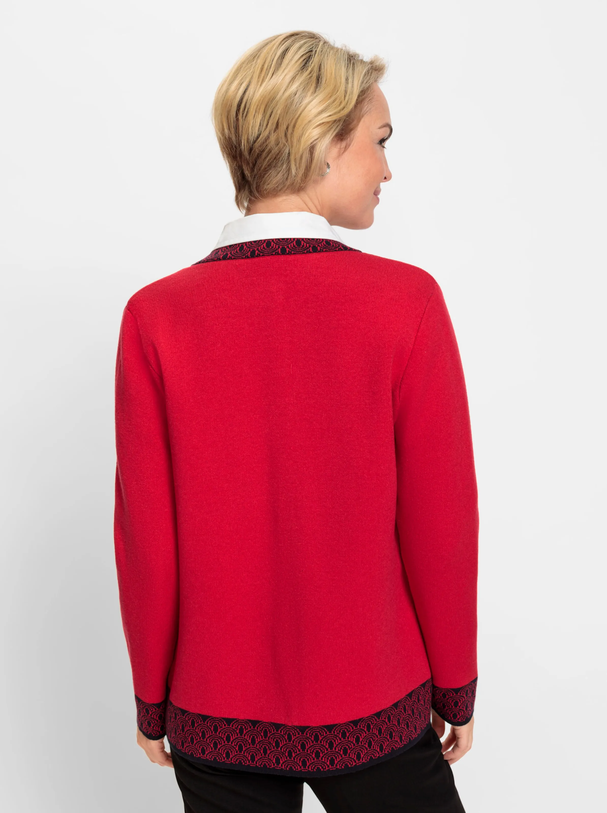 Strickjacke in rot